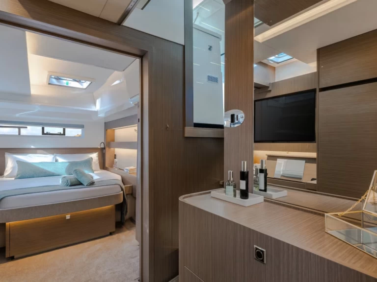 Bareboat Rental Catamaran Leopard with a boat licence