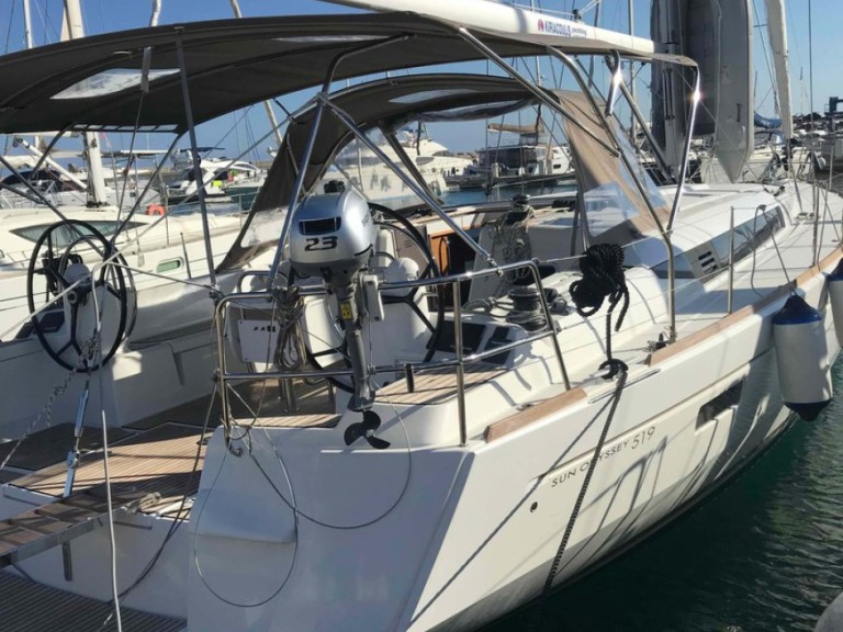 Sailboat for rent Mykonos (Island) at the best price