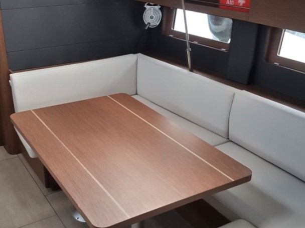 Yacht charter Mykonos (Island) cheap Oceanis 51.1