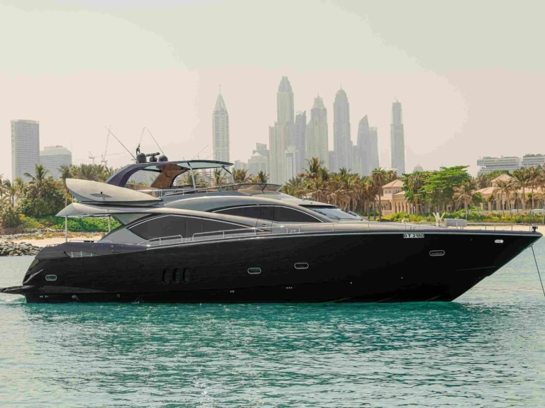 Luxury Yacht rental in Dubai Marina - Sunseeker Yacht 82