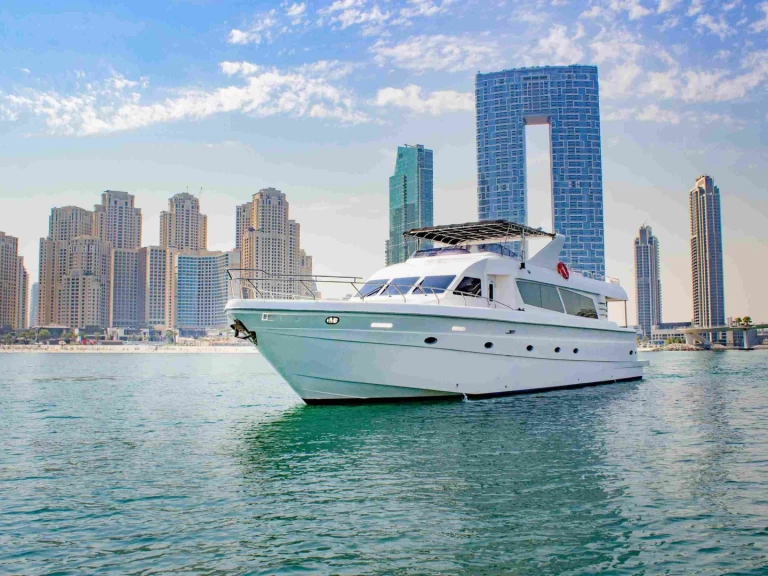Boat rental Gulf Craft 90 in Dubai Marina on Samboat