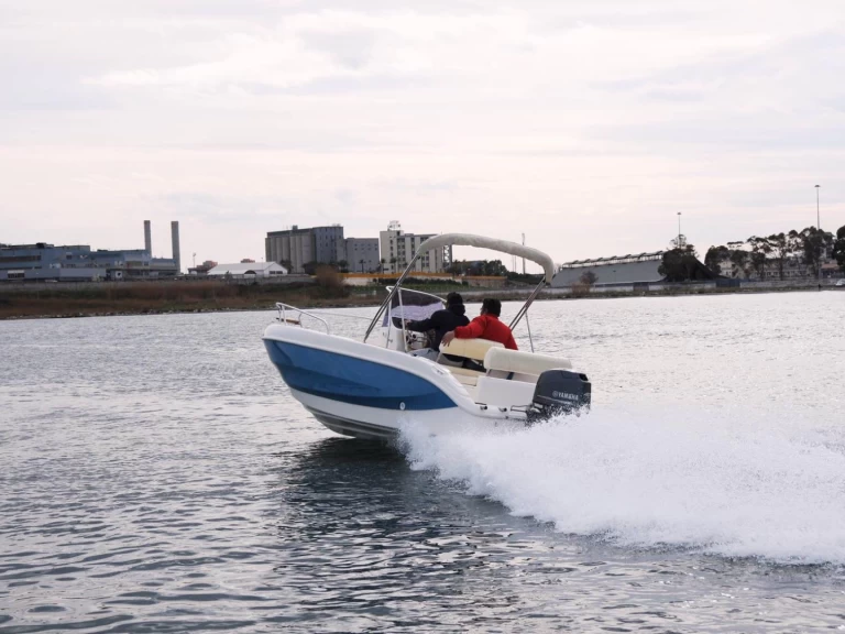 Boat rental marinesite Marine 18 in Sirmione on Samboat