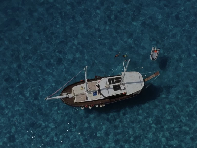 Bareboat Rental Luxury Yacht Custom Gulet-Motor Sailor with a boat licence