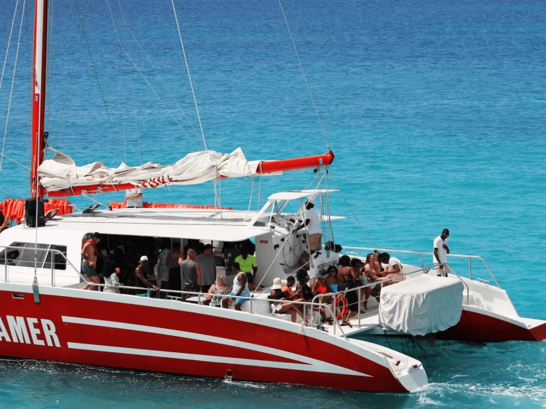 Yacht charter Montego Bay cheap CUSTOM MADE