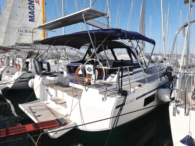 Rent a Bavaria Bavaria C42 Biograd na Moru