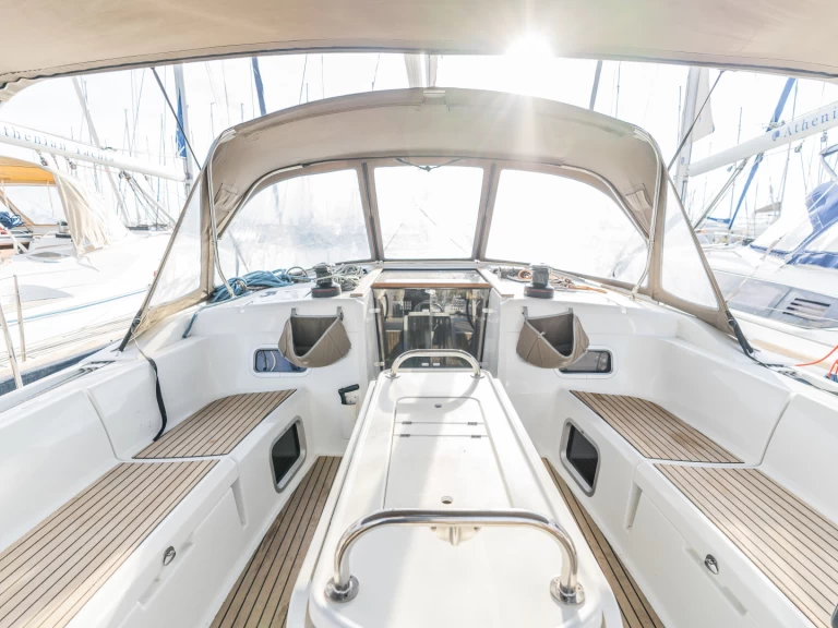 Sailboat for rent Zakynthos (Island) at the best price