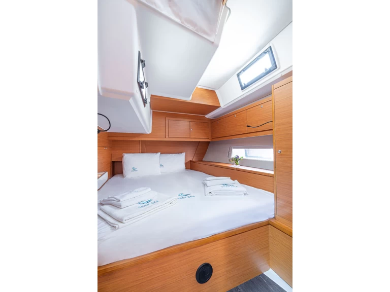 Dufour Dufour 470 in Göcek on SamBoat