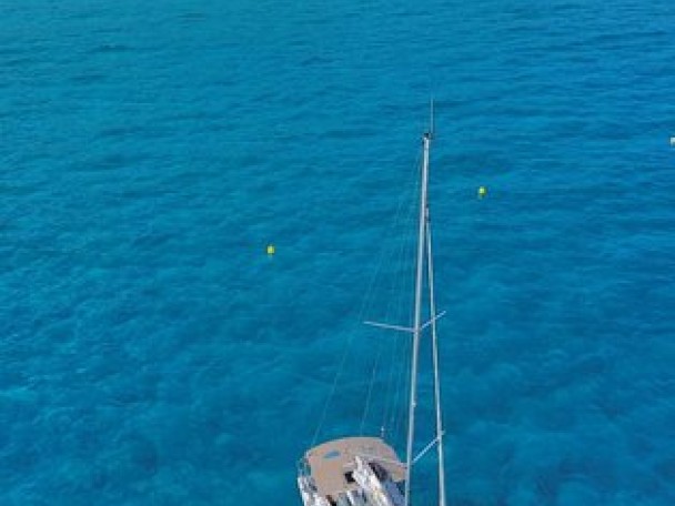 Bareboat Rental Sailboat Jeanneau with a boat licence