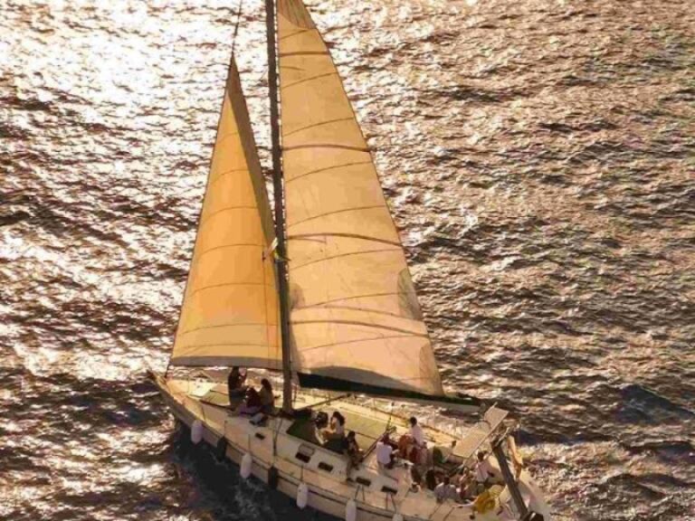 Rent a Bénéteau First 45 F5 - 4 cab. Rhodes (City)