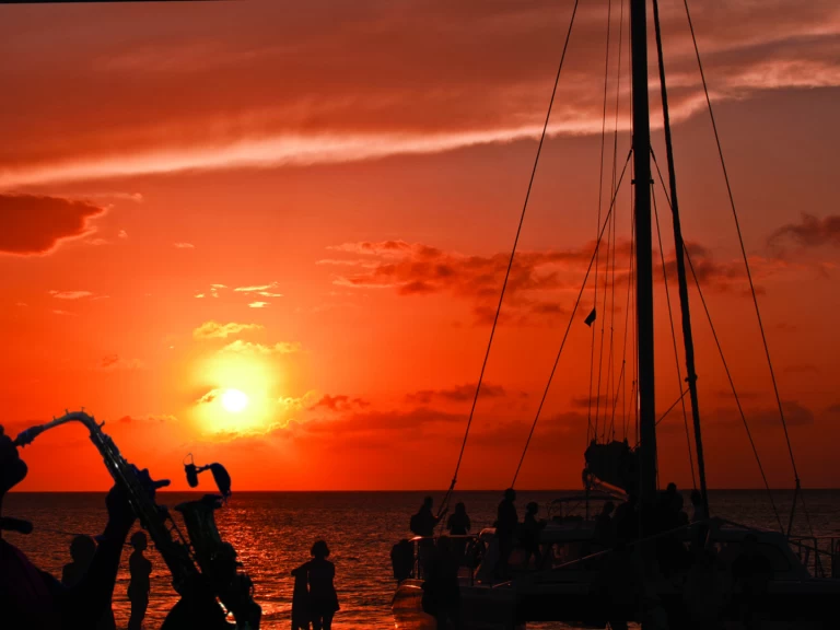 Boat rental Custom Made custom in Montego Bay on Samboat