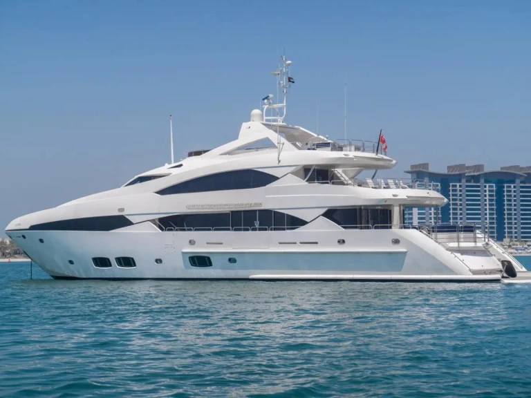 Luxury Yacht for rent Dubai Marina at the best price