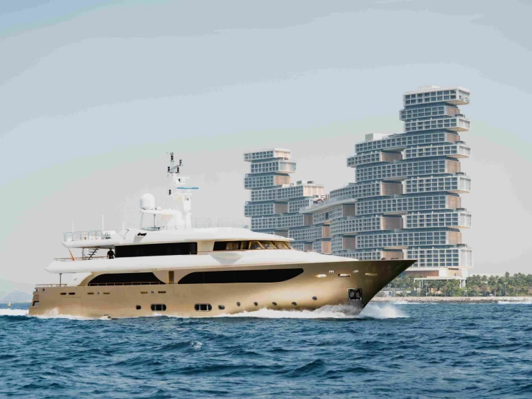 Yacht charter Dubai Marina cheap 150