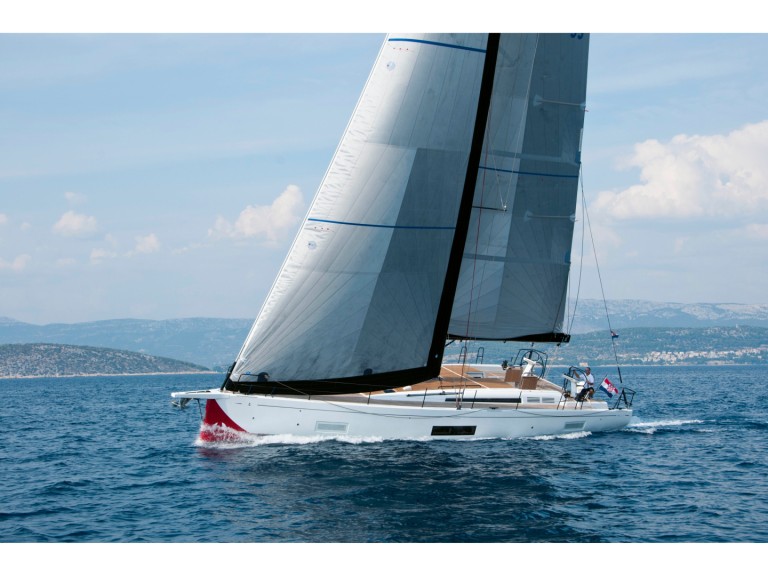 Sailboat rental in Kaštela - Bénéteau First 53