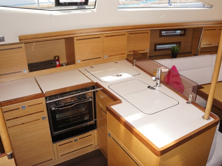 Sailboat rental in Gouvia - Elan Elan Impression 394 Impression Thalia