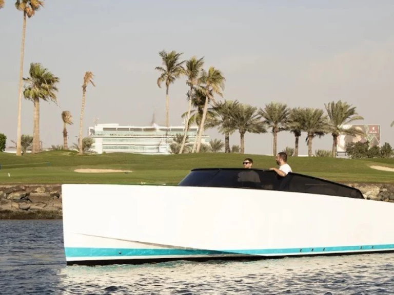 Luxury Yacht rental with or without captain VanDutch Dubai Marina