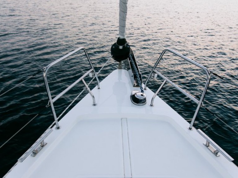 Bareboat Rental Sailboat Bavaria with a boat licence