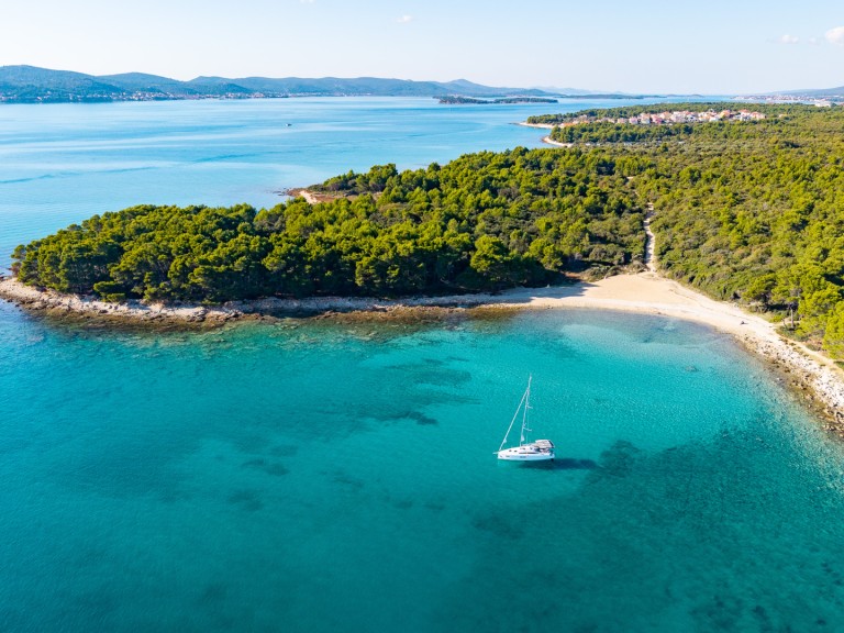 Sailboat for rent Biograd na Moru at the best price