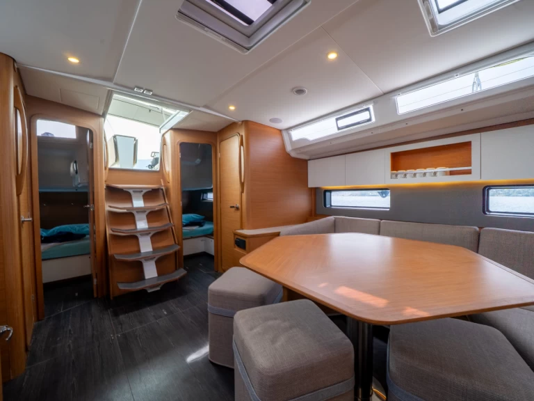 Boat rental Dufour Dufour 44 in Fethiye on Samboat