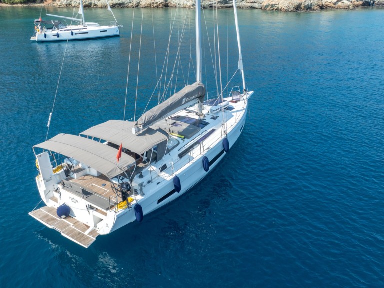 Sailboat rental in Fethiye - Dufour Dufour 470