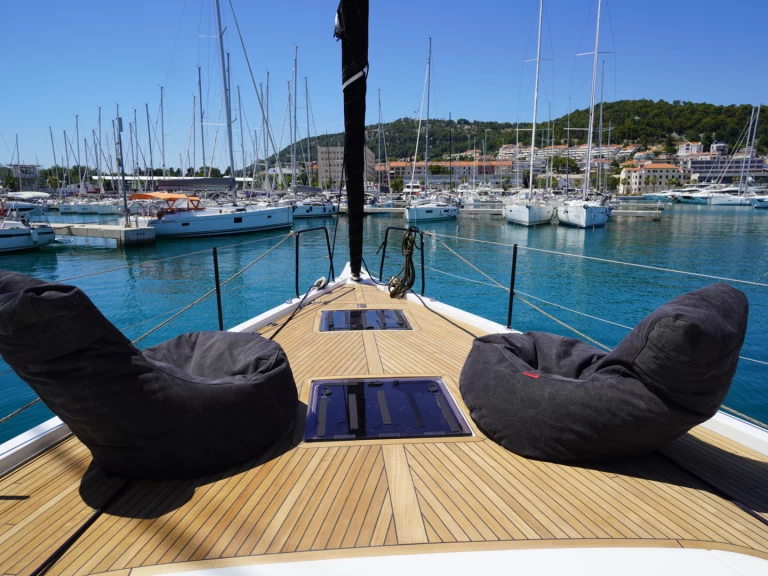 Yacht charter Kaštela cheap First 53