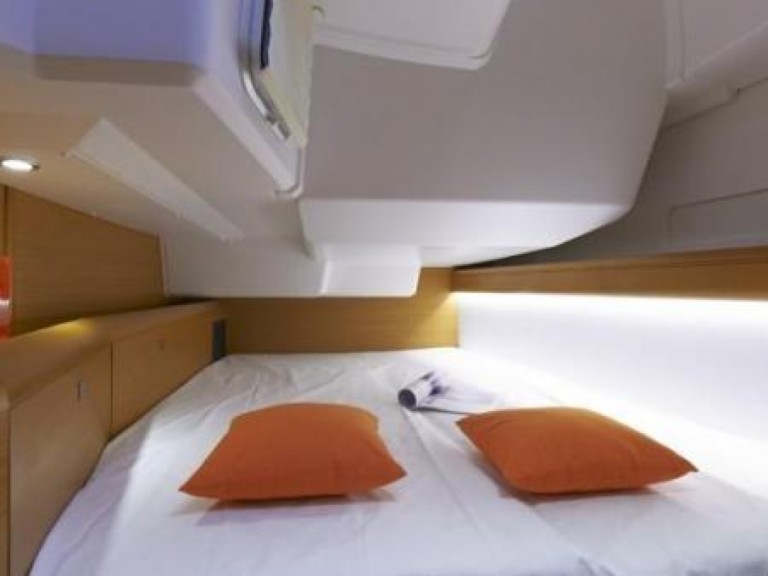 Sailboat rental with or without captain Jeanneau Seget Donji