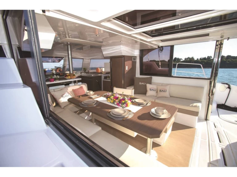 Catamaran rental with or without captain Bali Lávrio
