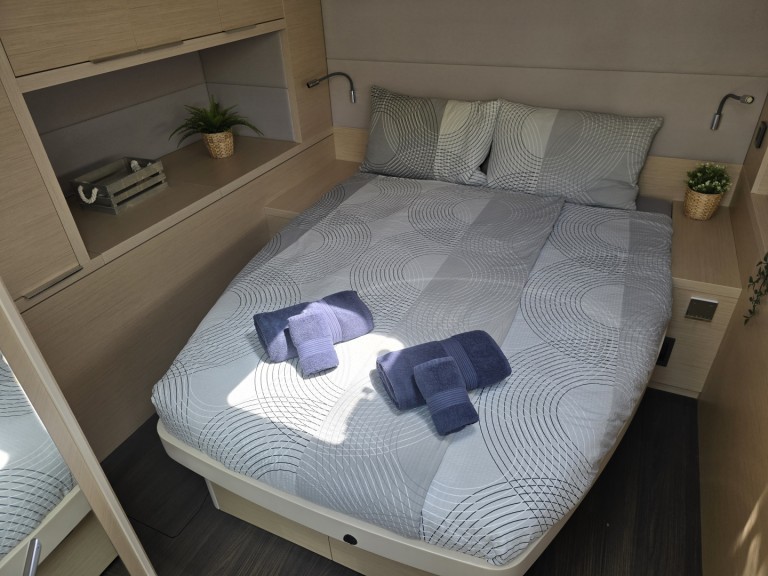 Lagoon Lagoon 55[G] charter bareboat or captained in  Palma de Mallorca