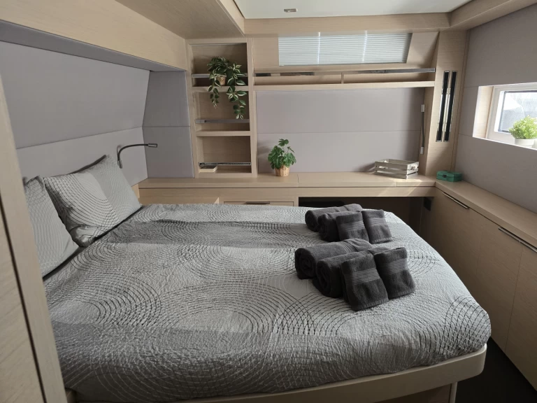 Rent a Lagoon Lagoon 55[G] Palma de Mallorca