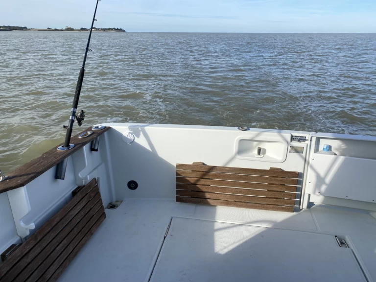 Bareboat Rental Motorboat Jeanneau with a boat licence