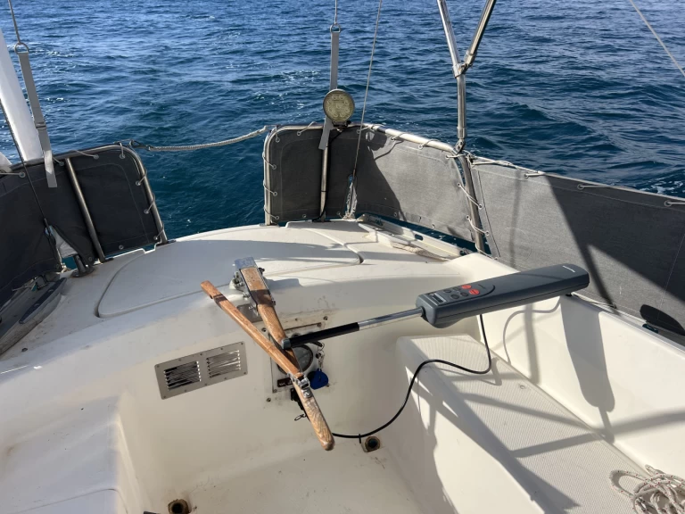 Sailboat for rent France at the best price