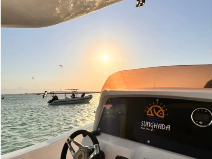 Rent a Master Master 996 Hurghada