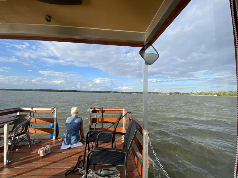 Houseboat rental with or without captain TS1000 Radewege