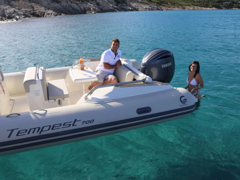 Bareboat Rental RIB Capelli with a boat licence