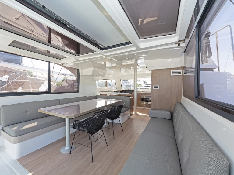 Bali Bali Catspace Voile in Alimos on SamBoat