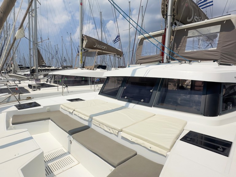 Rent a Bali Bali Catspace Voile Alimos