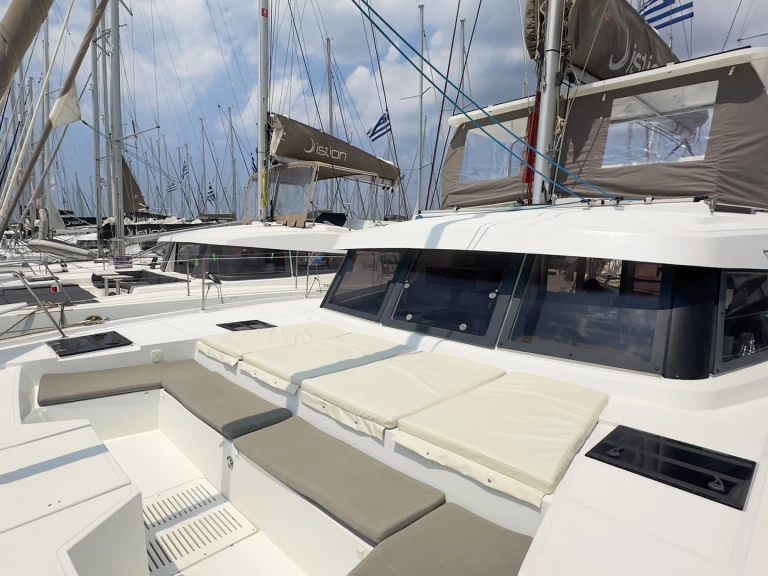 Rent a Bali Bali Catspace Voile Alimos