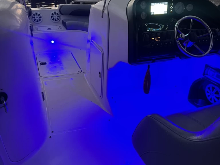 HURRICANE SD 217  in Cape Coral on SamBoat