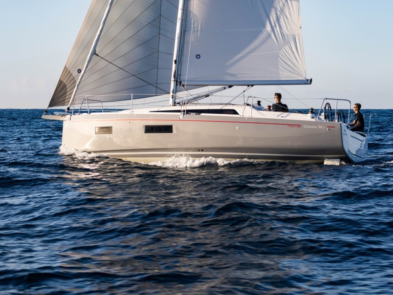 Sailboat rental in Arzon - Jeanneau Oceanis 34.1