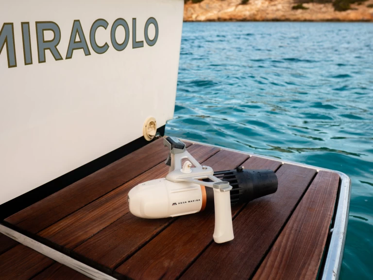 Luhrs 320 Open in Agios Nikolaos on SamBoat