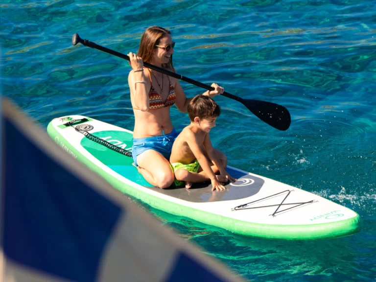 Yacht charter Agios Nikolaos cheap 320 Open