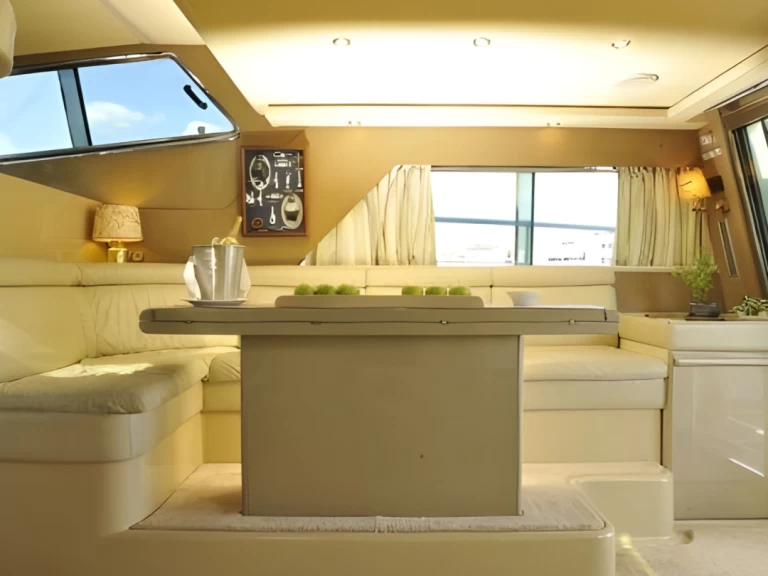 Motorboat for rent Agios Nikolaos at the best price