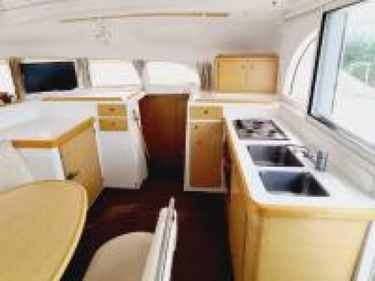 Catamaran rental with or without captain Lagoon Pálairos