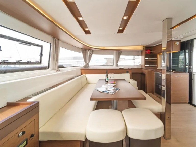 Catamaran rental in Alimos - Lagoon Lagoon 46