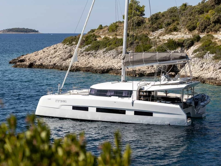 Dufour Dufour Catamarans 48 Sail in Sant Antoni de Portmany on SamBoat
