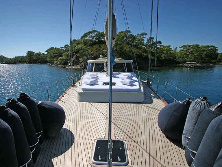 Luxury Yacht rental with or without captain Custom Bodrum