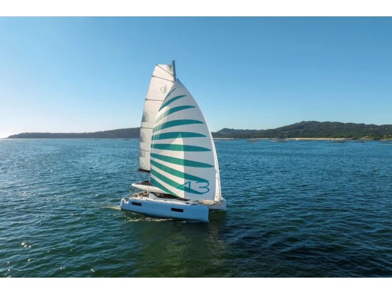 Catamaran rental in Furnari - Lagoon Lagoon 43