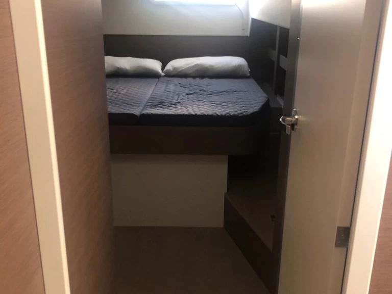 Yacht charter Le Marin cheap Bali 4.6