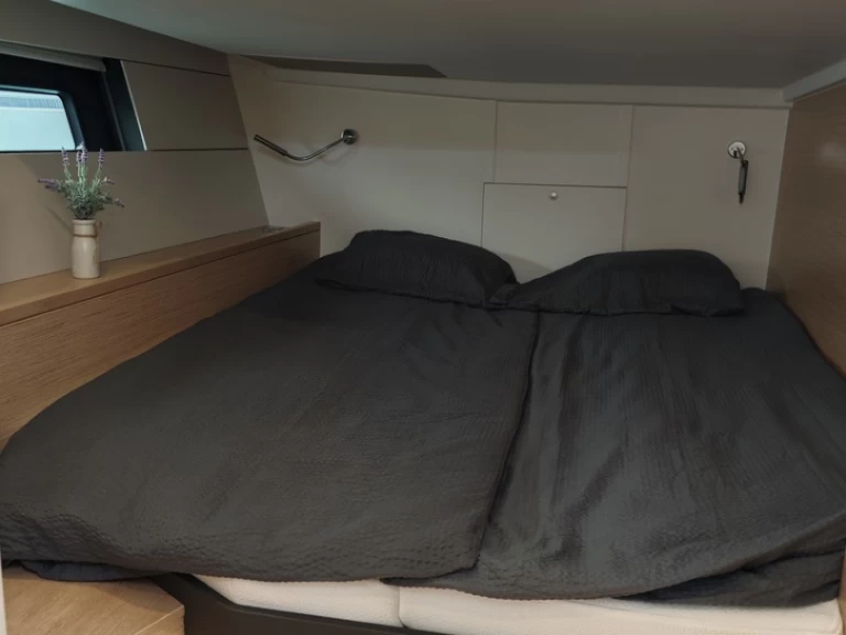 Yacht charter Pomer cheap Hanse 460 - owner version