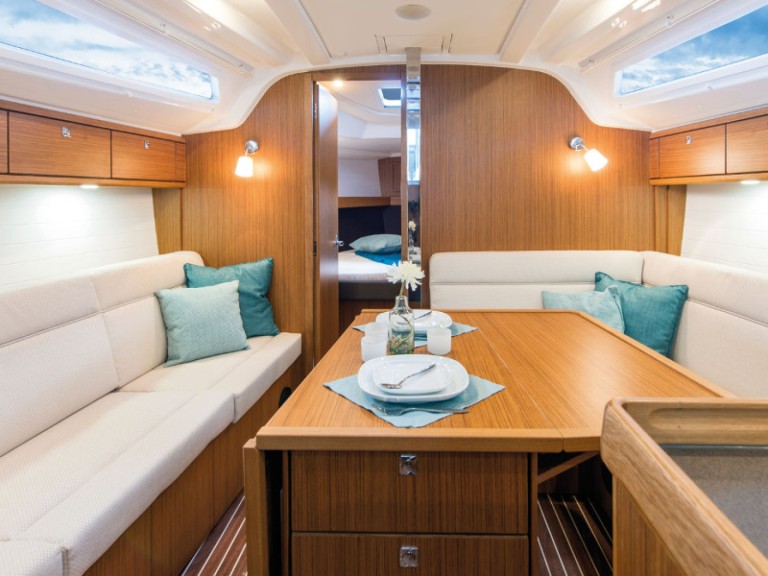 Sailboat for rent Lemmer at the best price