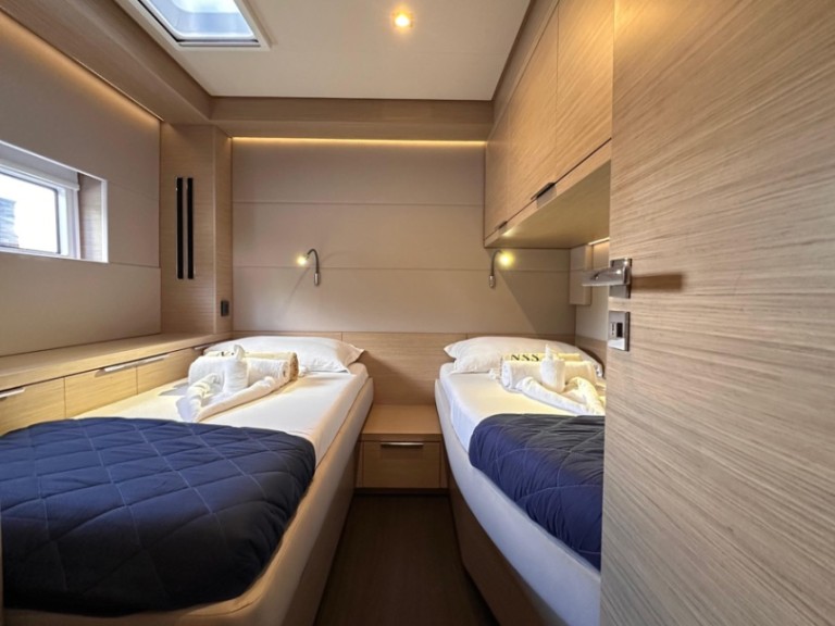 Bareboat Rental Catamaran Lagoon with a boat licence